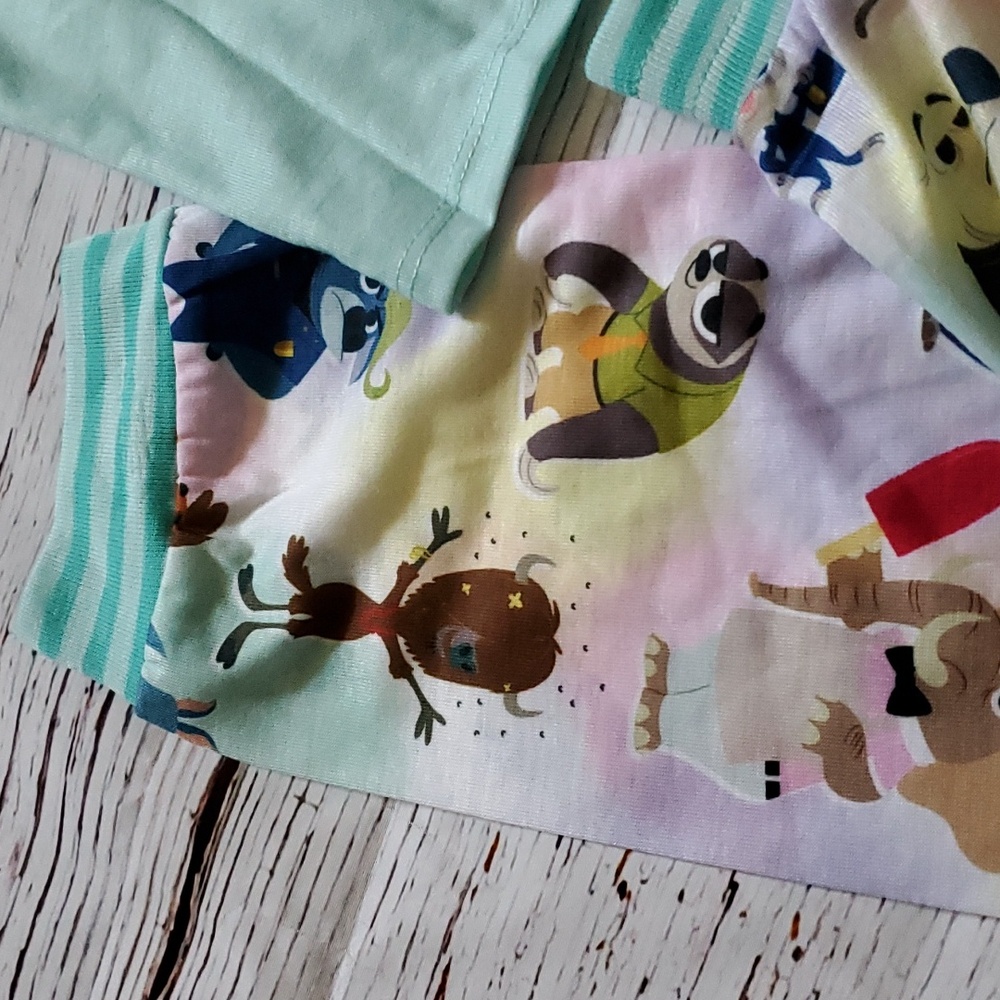 🆕️ DISNEY ZOOTOPIA GIRLS PAJAMA SET 🌛 - Picture 4 of 8